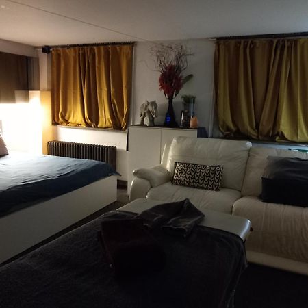 Nice And Cosy Place With Jacuzzi And Sauna To Relax In The Centre Of Antwerp Luaran gambar